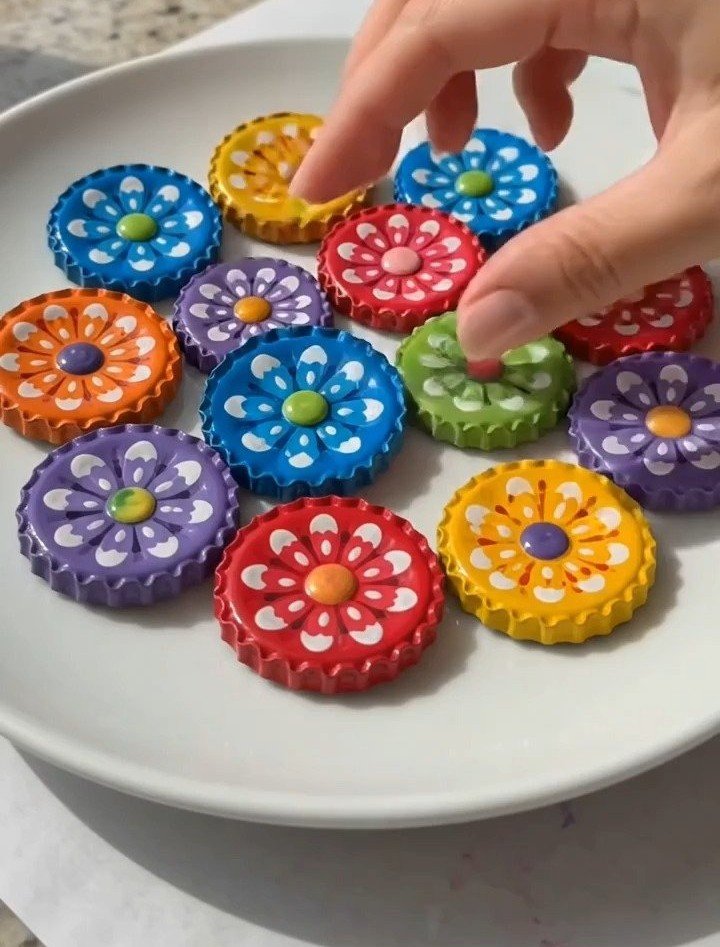DIY Flower Magnets from Recycled Bottle Caps